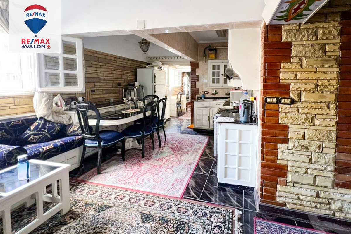 https://aqarmap.com.eg/ar/listing/6256532-for-sale-alexandria-lauran-shaarawy-st