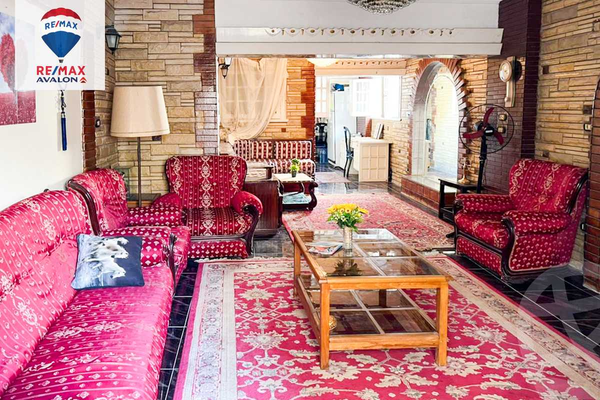 https://aqarmap.com.eg/ar/listing/6256532-for-sale-alexandria-lauran-shaarawy-st