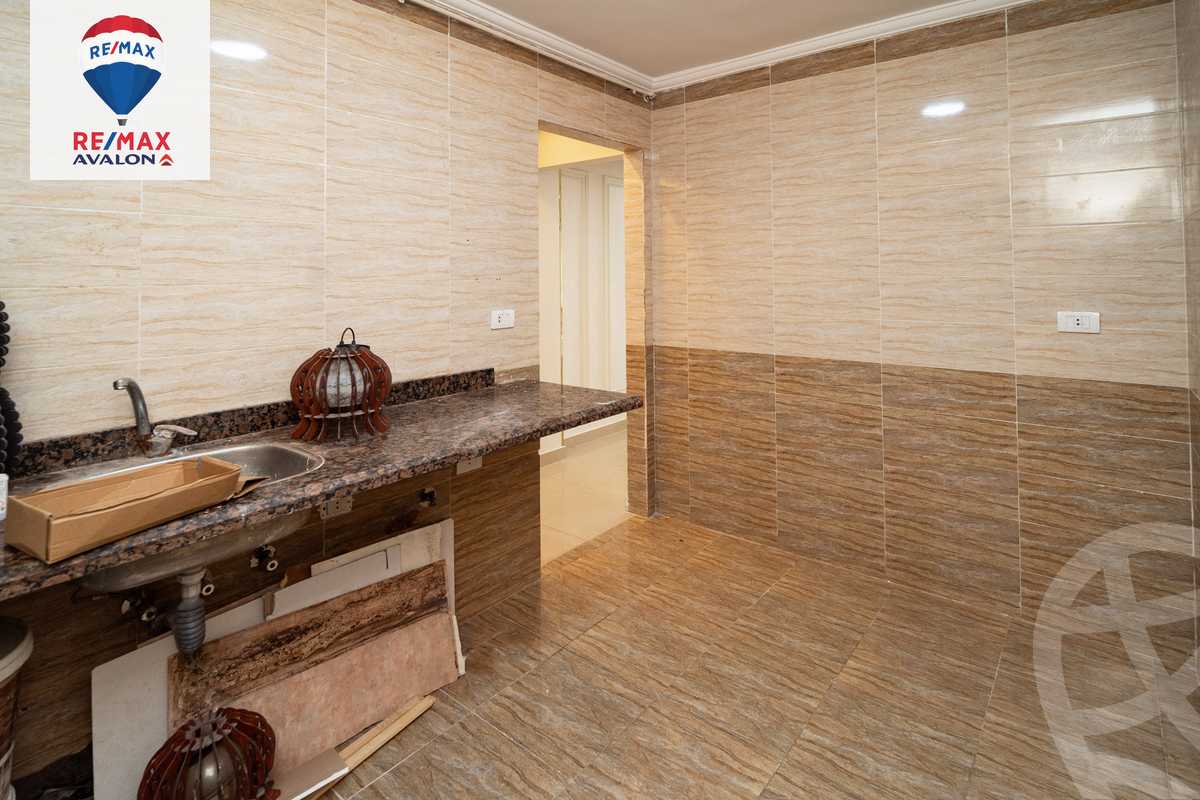 https://aqarmap.com.eg/ar/listing/5638127-for-sale-alexandria-sydy-bshr-tryq-ljysh