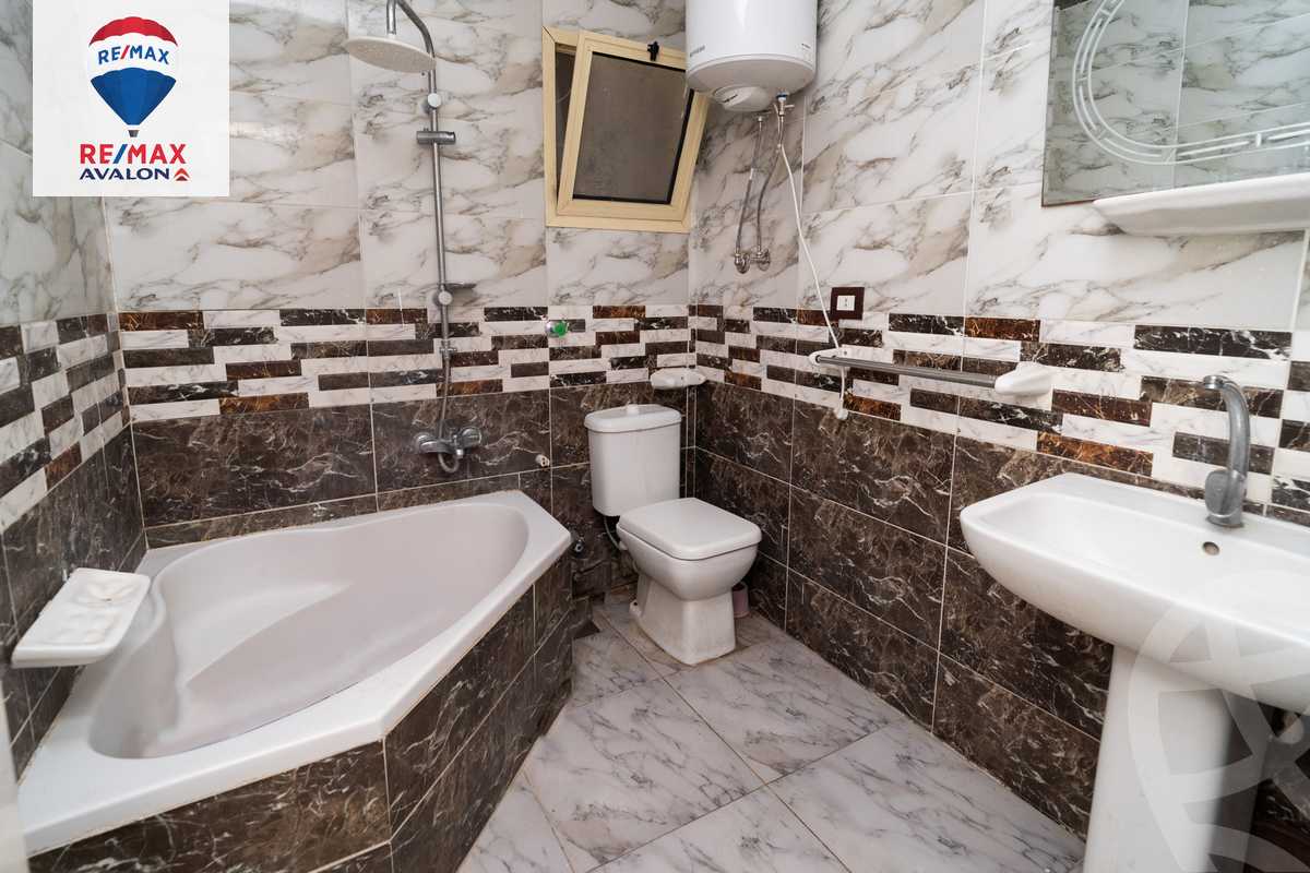 https://aqarmap.com.eg/ar/listing/6262606-for-sale-alexandria-miami-khld-bn-lwlyd
