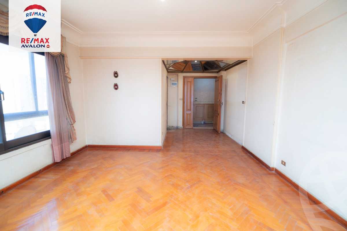 https://aqarmap.com.eg/ar/listing/6265120-for-sale-alexandria-sporting-omar-lotfy-st