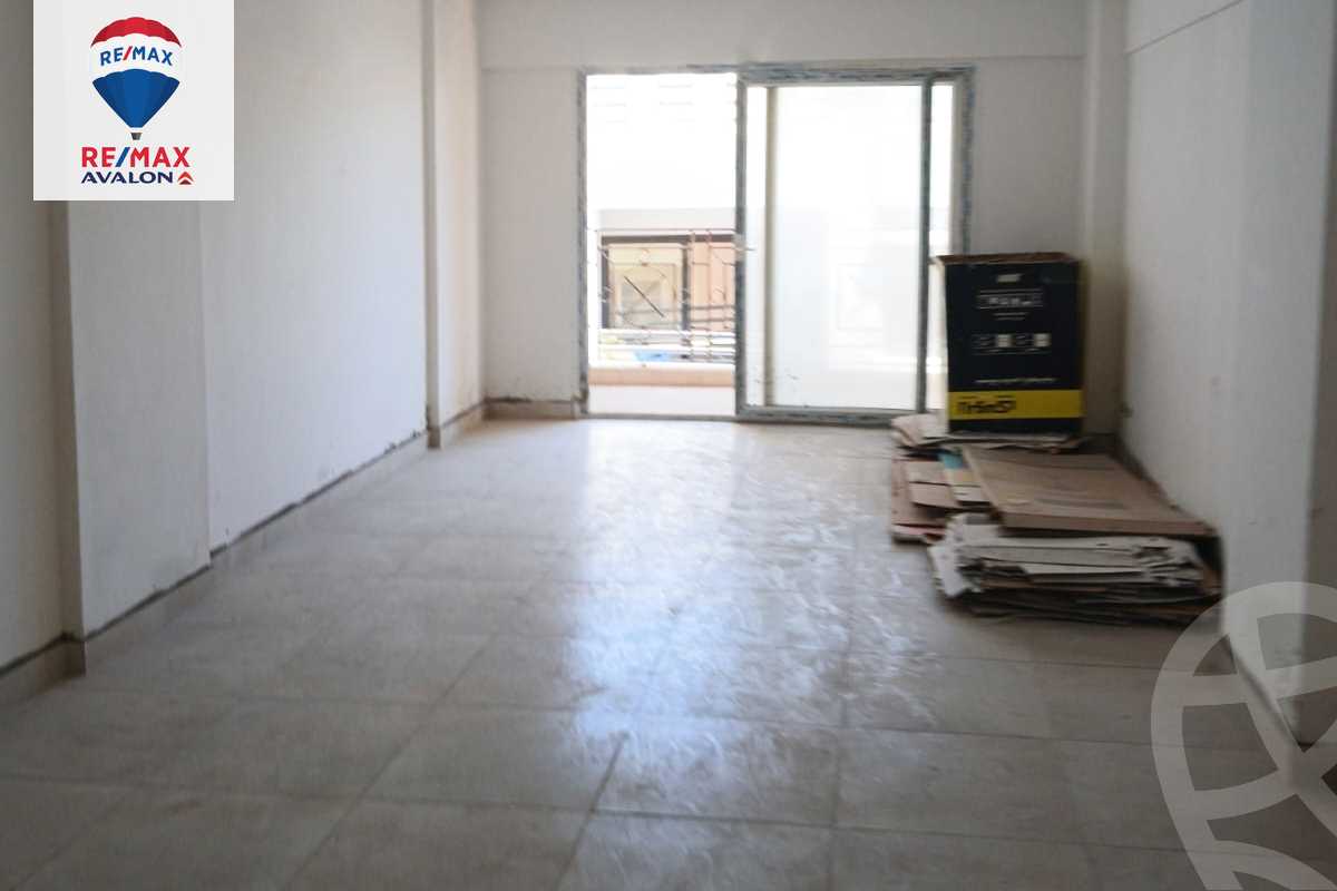 https://aqarmap.com.eg/ar/listing/6265816-for-sale-alexandria-smouha-elshohada-square-rd