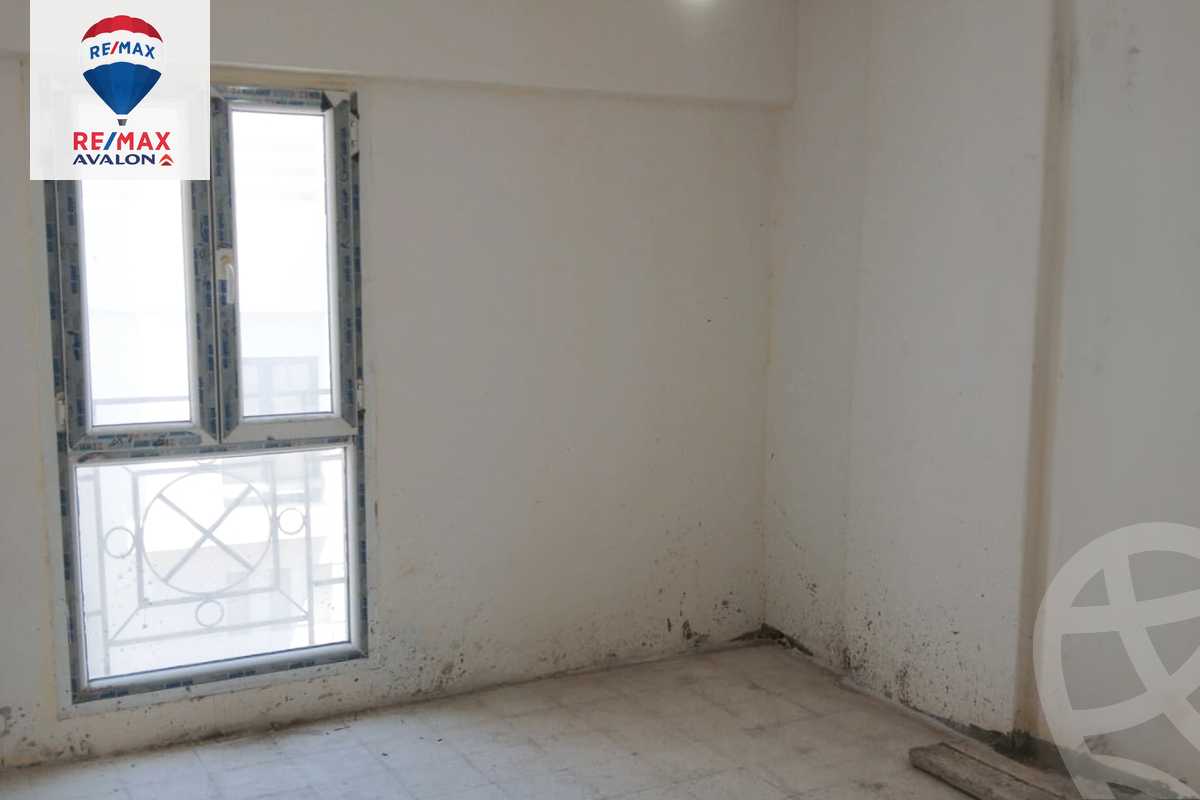 https://aqarmap.com.eg/ar/listing/6265816-for-sale-alexandria-smouha-elshohada-square-rd