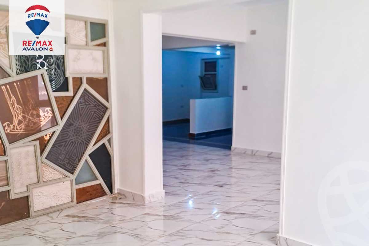 https://aqarmap.com.eg/ar/listing/6265883-for-sale-alexandria-mostafa-kamel-area