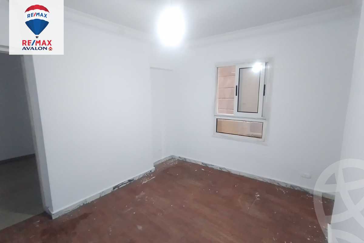 https://aqarmap.com.eg/en/listing/6266275-for-sale-alexandria-sydy-bshr-sydy-bshr-bhry-gamal-abd-el-nasir-st
