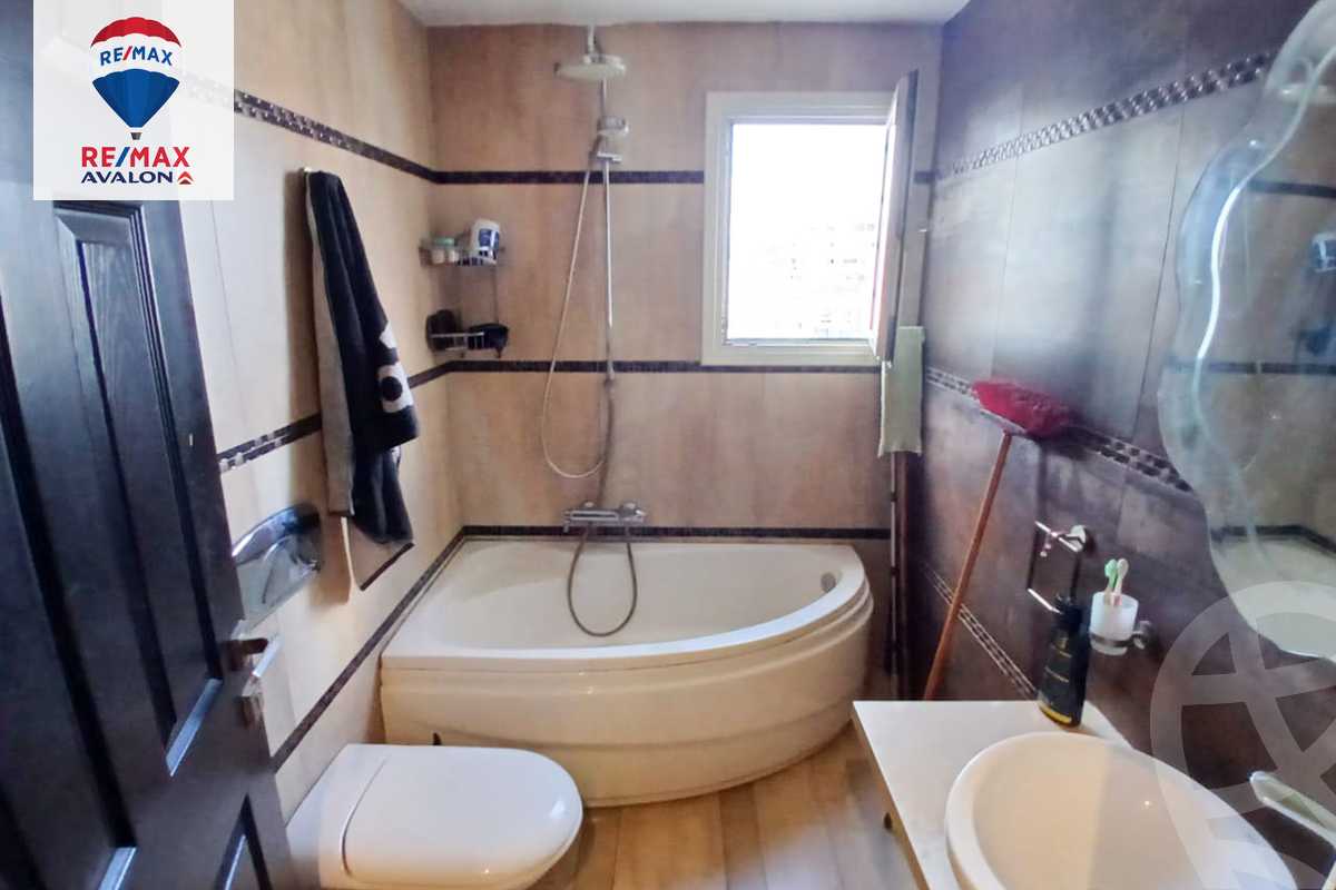 https://aqarmap.com.eg/ar/listing/6266465-for-sale-alexandria-roshdy-roushdy-st