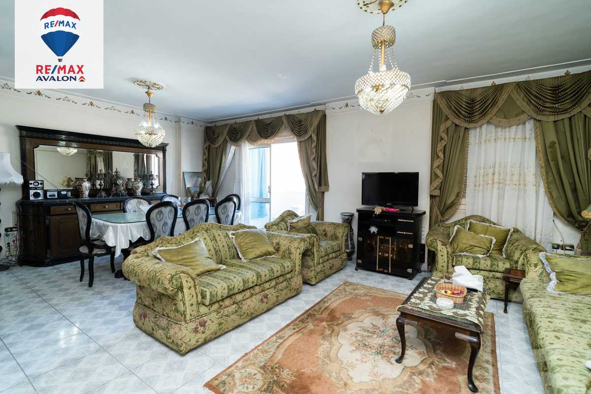 https://aqarmap.com.eg/ar/listing/6266517-for-sale-alexandria-miami-shr-jml-bd-lnsr