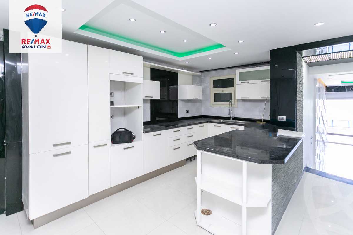 https://aqarmap.com.eg/ar/listing/6271392-for-sale-alexandria-camp-cesar-el-gaish-rd