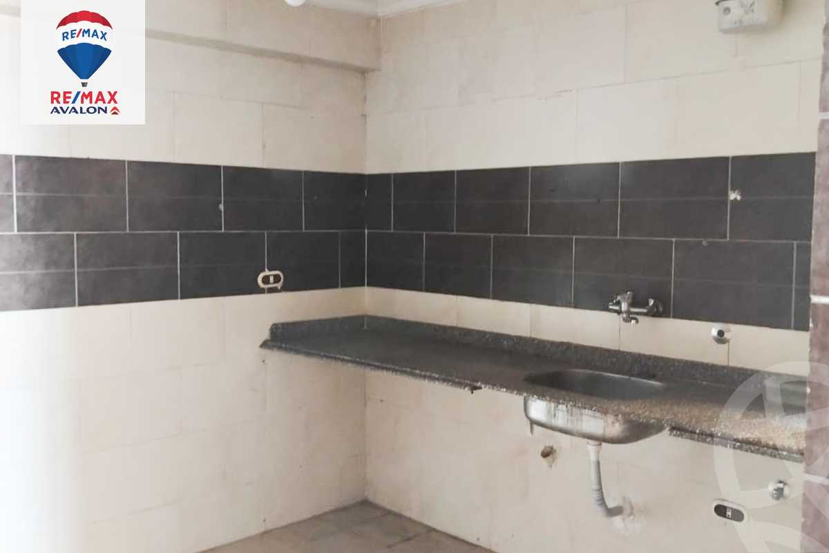 https://aqarmap.com.eg/ar/listing/6272849-for-sale-alexandria-sporting-luxor-st