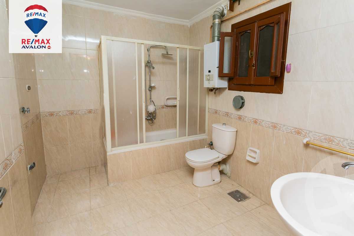 https://aqarmap.com.eg/ar/listing/6277301-for-sale-alexandria-camp-cesar-abd-el-moneim-sanad-st