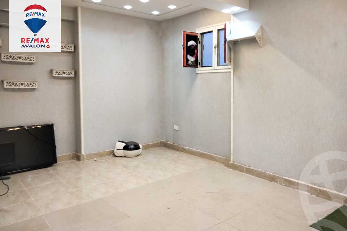 https://aqarmap.com.eg/ar/listing/6279650-for-sale-alexandria-sydy-bshr-sydy-bshr-bhry-shr-mhmwd-l-yswy