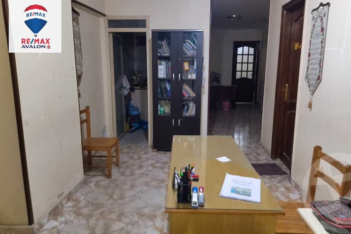 https://aqarmap.com.eg/ar/listing/6280578-for-rent-alexandria-glim-mostafa-maher-st