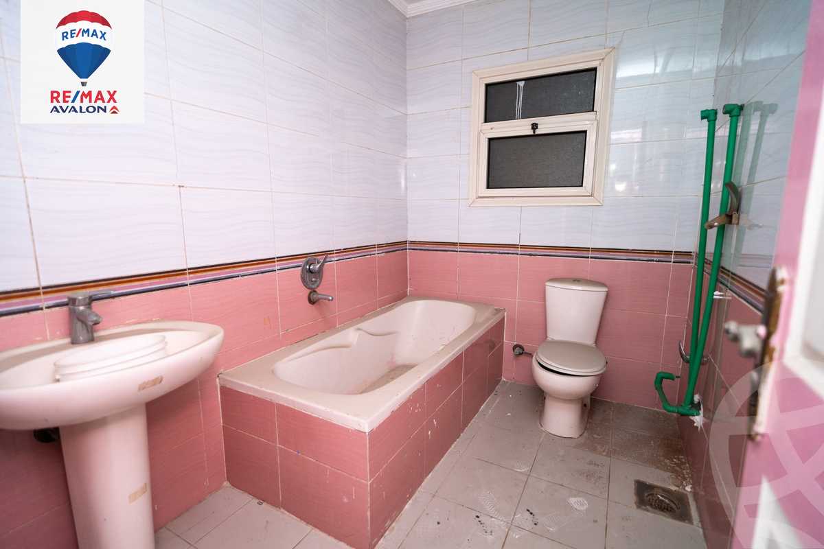 https://aqarmap.com.eg/en/listing/6282784-for-sale-alexandria-glim-hedaya-basha-st