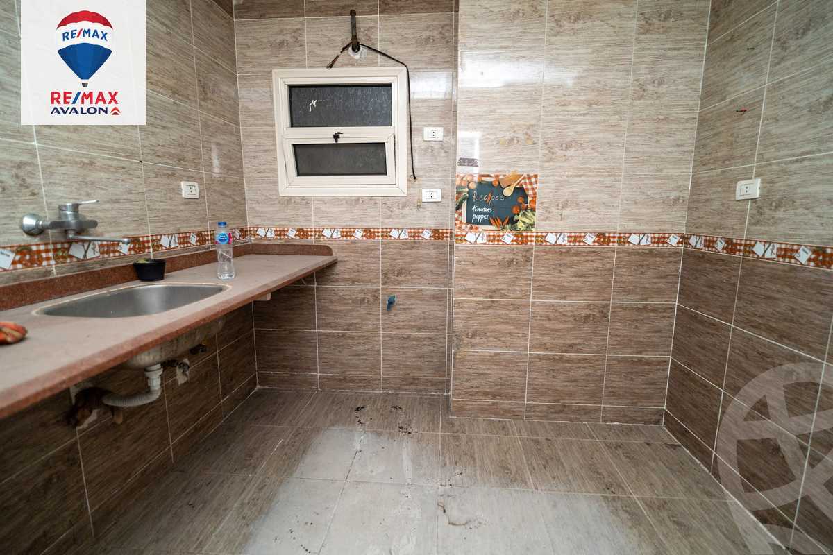 https://aqarmap.com.eg/en/listing/6282784-for-sale-alexandria-glim-hedaya-basha-st