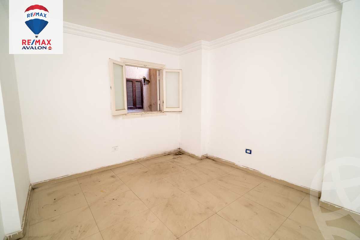 https://aqarmap.com.eg/en/listing/6282784-for-sale-alexandria-glim-hedaya-basha-st