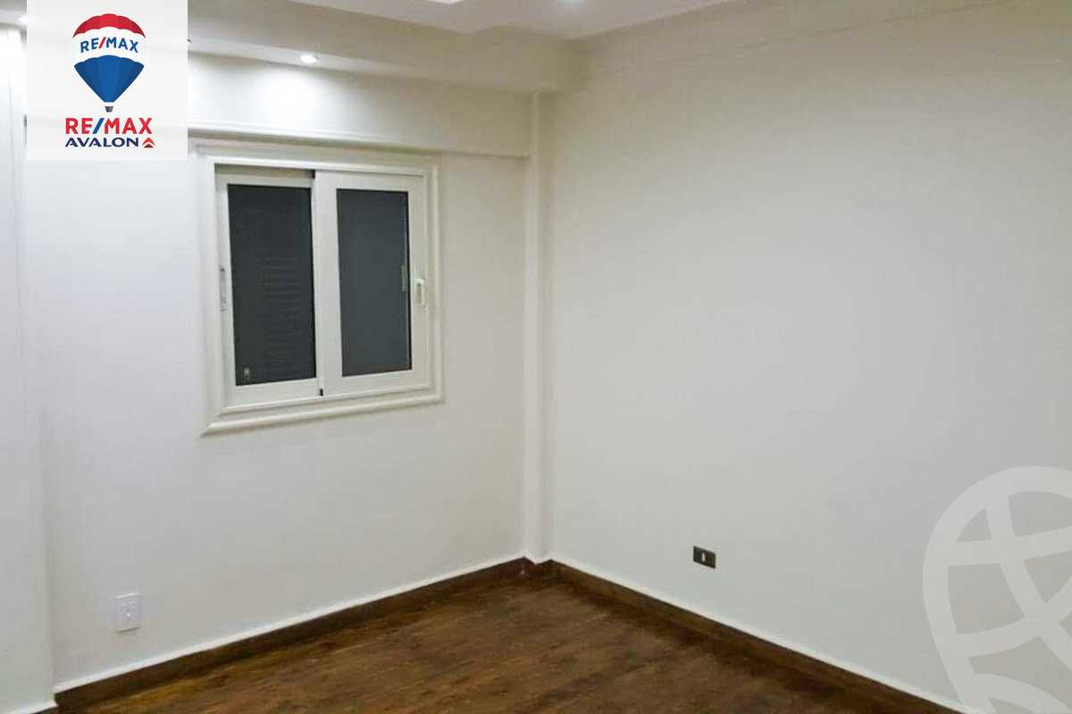 https://aqarmap.com.eg/en/listing/6282906-for-sale-alexandria-smouha-victor-amanoiel-square