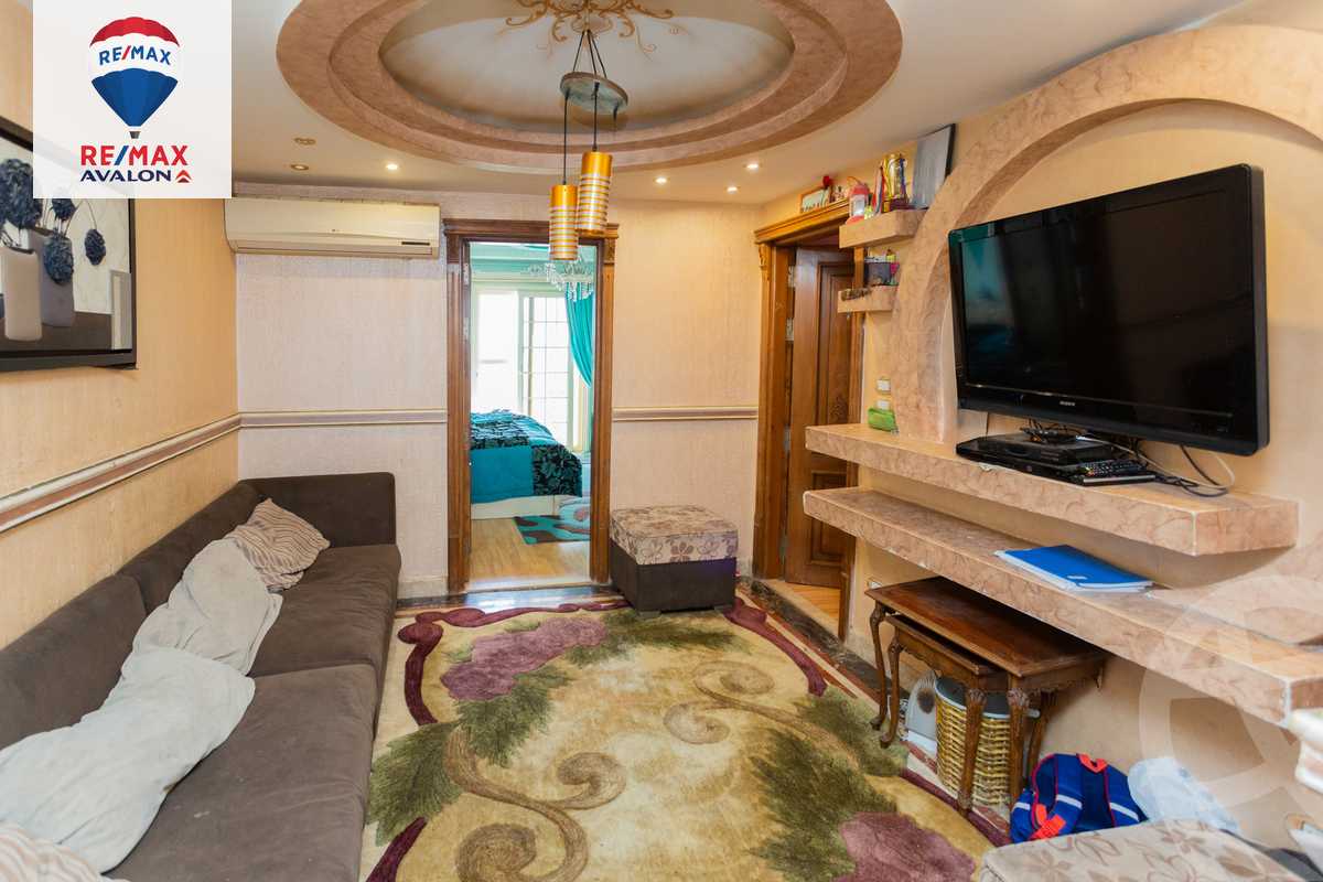 https://aqarmap.com.eg/ar/listing/6285806-for-sale-alexandria-kafr-abdo-shr-lsyd-skyn-bnt-lhsyn