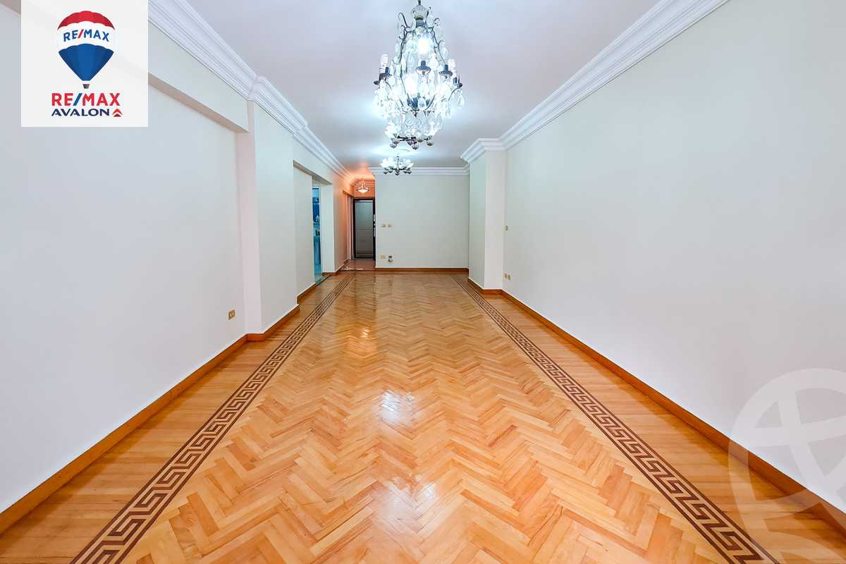 https://aqarmap.com.eg/ar/listing/6286343-for-sale-alexandria-zezenia-mostafa-abd-el-razik-st