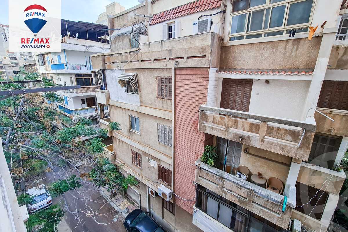 https://aqarmap.com.eg/ar/listing/6286343-for-sale-alexandria-zezenia-mostafa-abd-el-razik-st