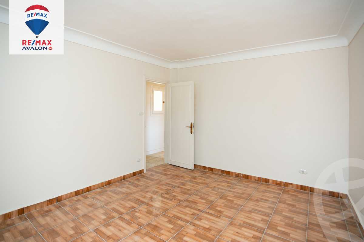 https://aqarmap.com.eg/en/listing/6286384-for-sale-alexandria-ganaklis-shr-bw-qyr-tryq-lhry