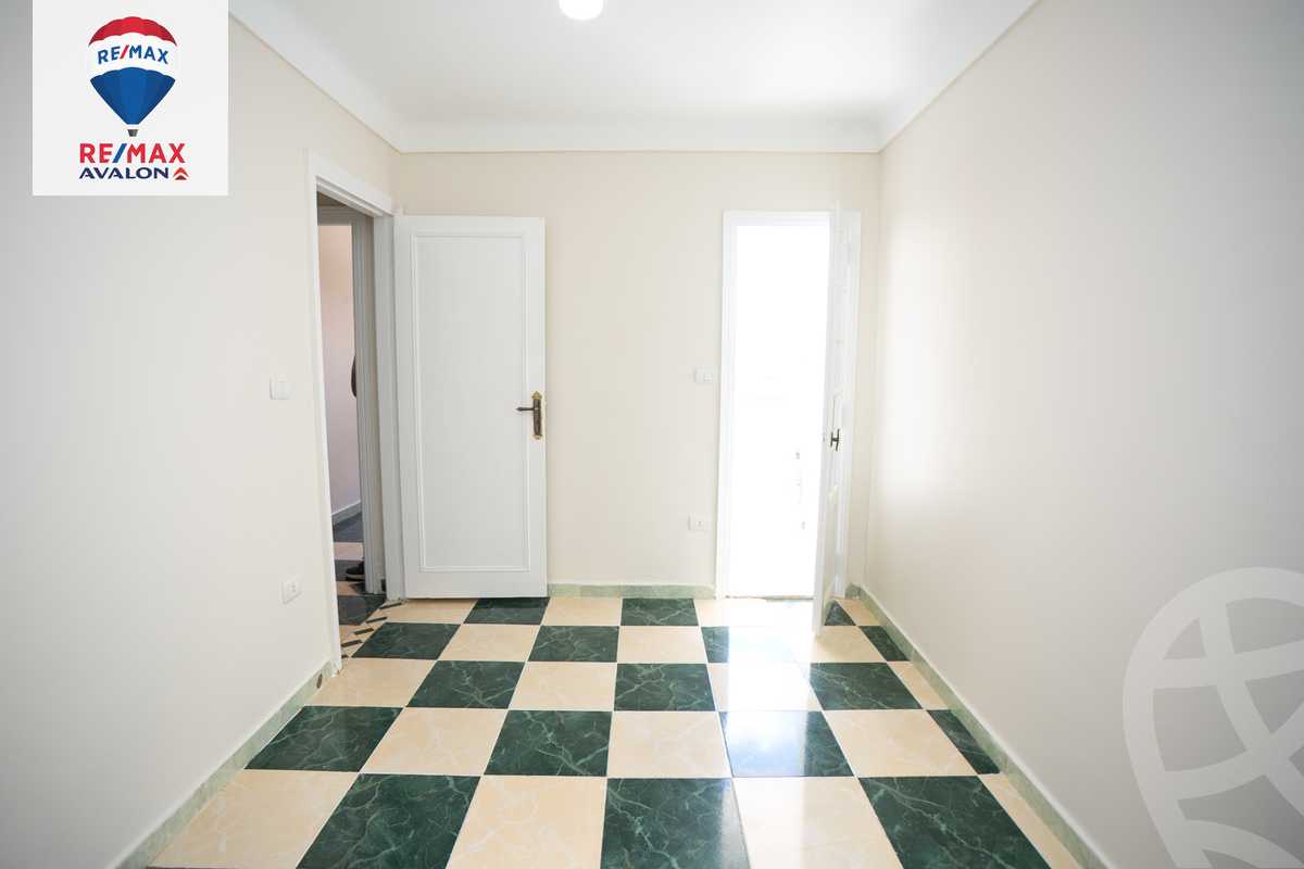https://aqarmap.com.eg/ar/listing/6301251-for-sale-alexandria-bolekly-dr-borgi-st