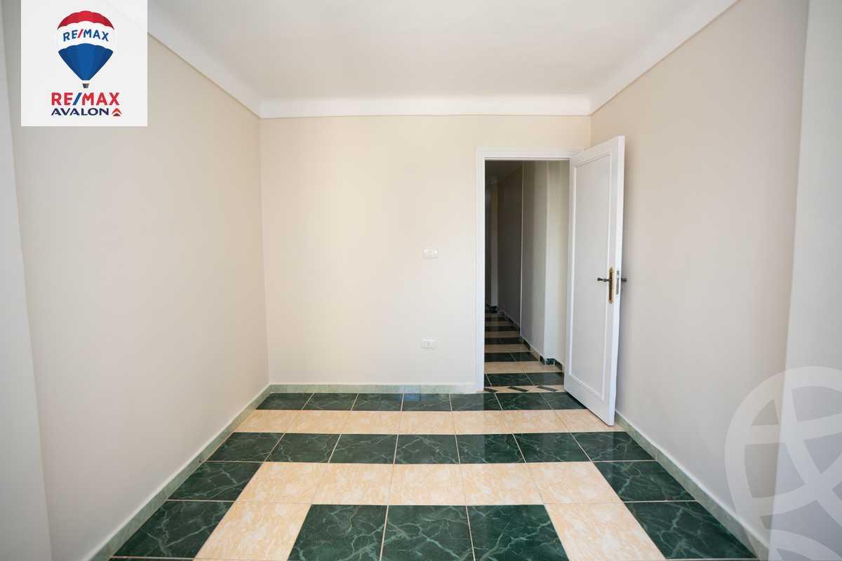 https://aqarmap.com.eg/ar/listing/6301251-for-sale-alexandria-bolekly-dr-borgi-st