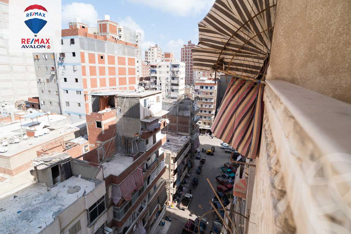 https://aqarmap.com.eg/ar/listing/6303399-for-sale-alexandria-sydy-bshr-sydy-bshr-qbly-street-30