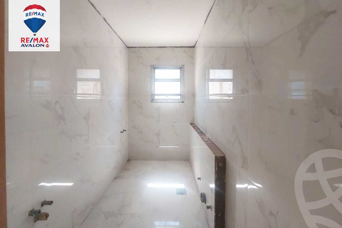https://aqarmap.com.eg/en/listing/6303960-for-sale-alexandria-zezenia-abd-el-salam-aref-st