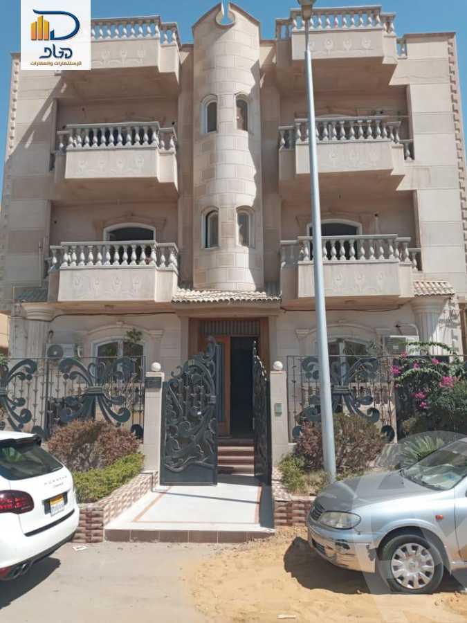 https://aqarmap.com.eg/ar/listing/3711733-for-sale-cairo-new-cairo-ltjm-lkhms-90th-street-south-teseen-st
