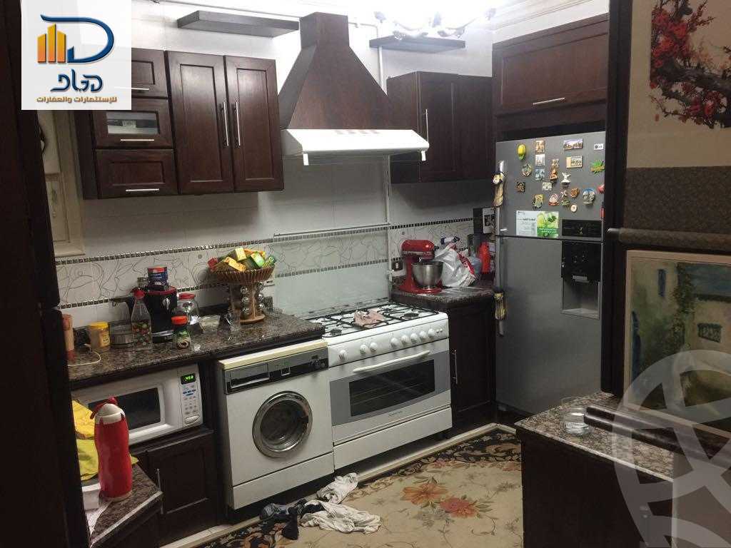 https://aqarmap.com.eg/ar/listing/3864758-for-sale-cairo-new-cairo-ltjm-lkhms-el-ahyaa-fifth-neighborhood-street-10