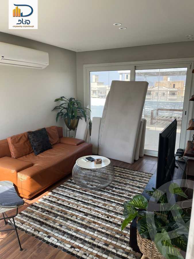 https://aqarmap.com.eg/en/listing/4107963-for-sale-cairo-new-cairo-compounds-mountain-view-hyde-park