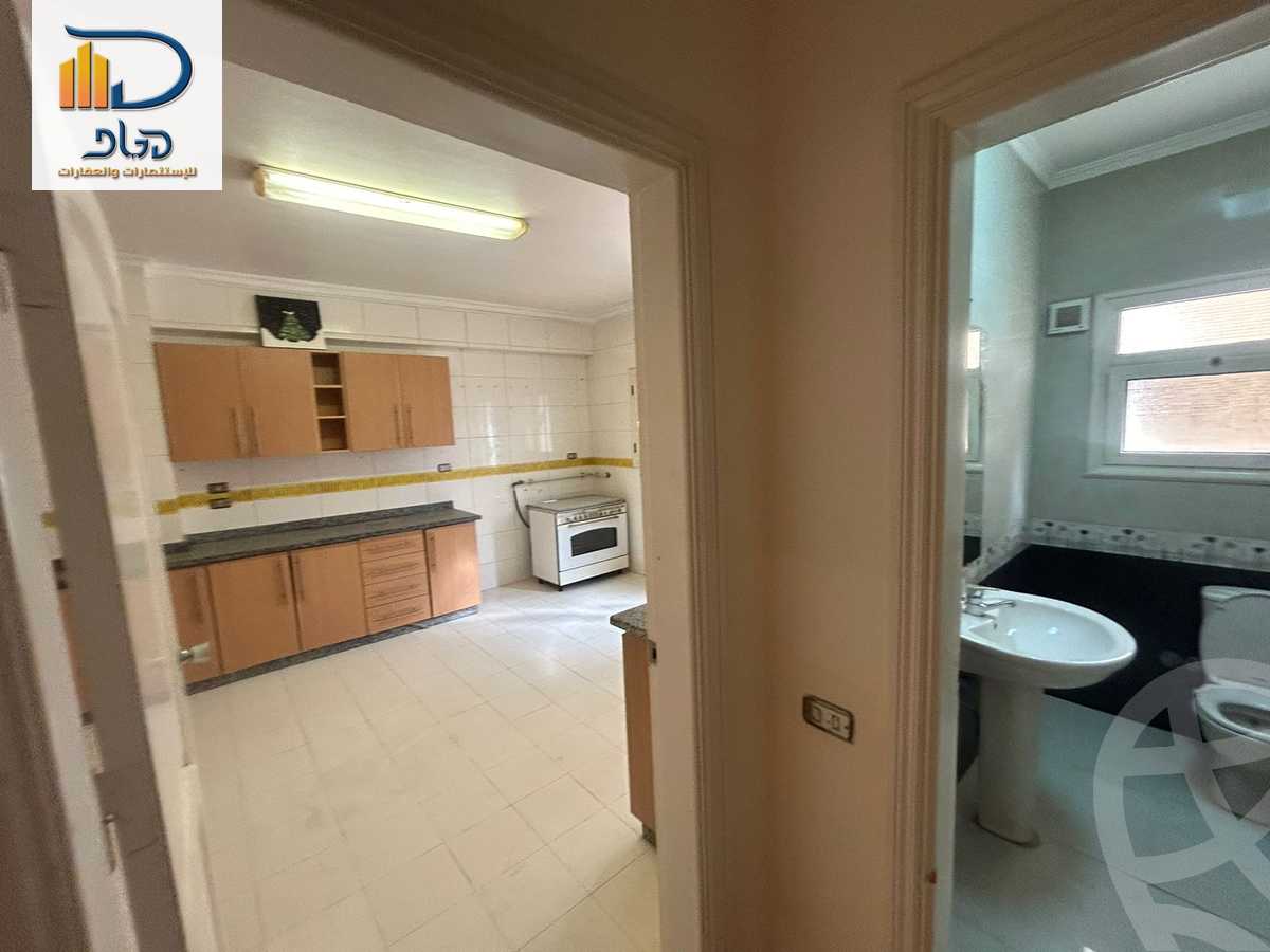 https://aqarmap.com.eg/ar/listing/4458472-for-rent-cairo-new-cairo-ltjm-lkhms-el-ahyaa-fifth-neighborhood-akhnaton-st