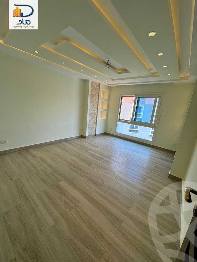 https://aqarmap.com.eg/en/listing/5225302-for-sale-cairo-new-cairo-compounds-mwrd-fq-llttwyr