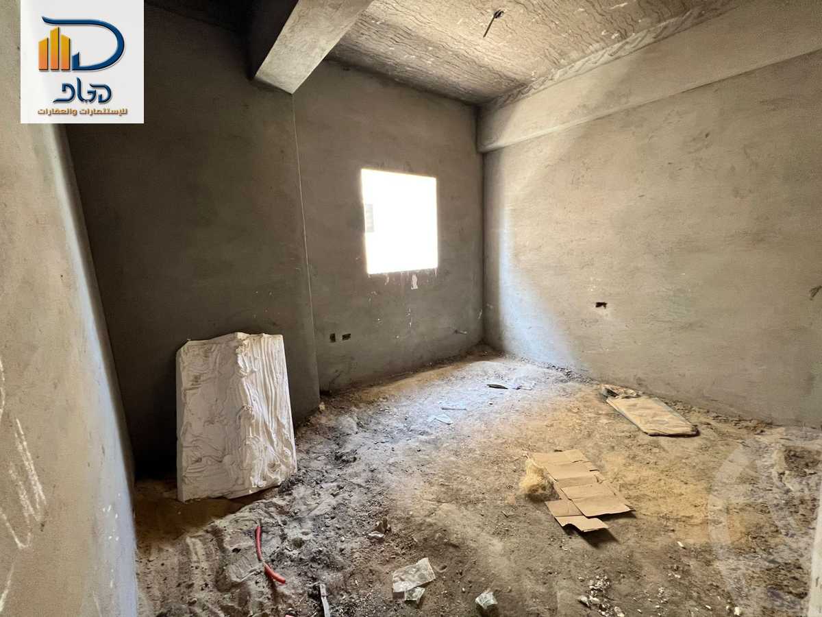 https://aqarmap.com.eg/ar/listing/5264690-for-sale-cairo-new-cairo-sharq-el-akadamiya-al-tahrir-st