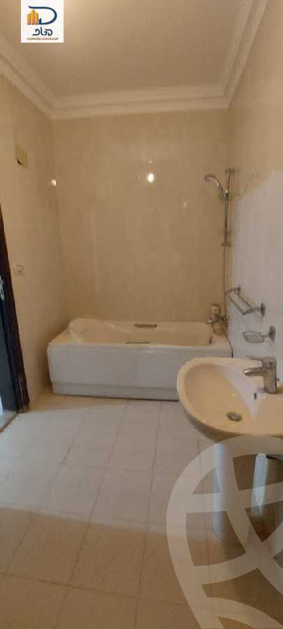 https://aqarmap.com.eg/en/listing/5411183-for-sale-cairo-new-cairo-el-yassamin-el-yasmeen-7-el-shaikh-hassan-mamoun-st