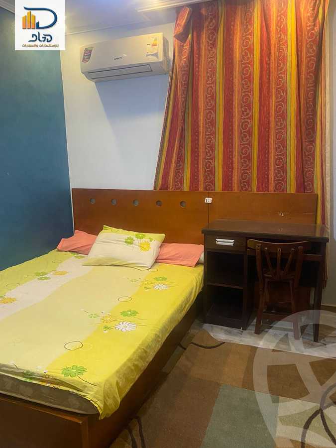 https://aqarmap.com.eg/en/listing/5439033-for-sale-cairo-new-cairo-compounds-el-ashrafia