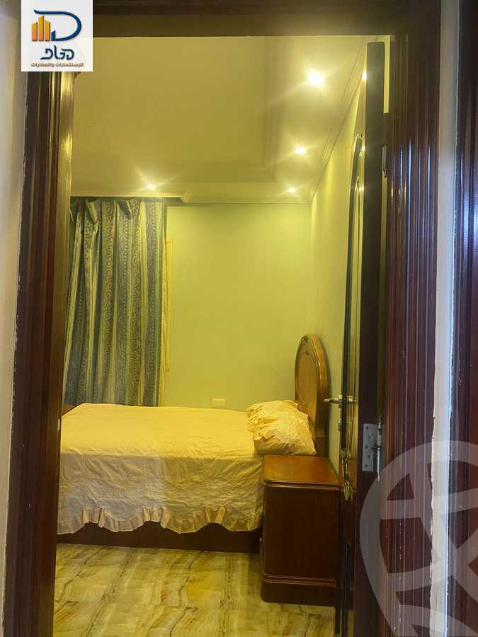 https://aqarmap.com.eg/en/listing/5439033-for-sale-cairo-new-cairo-compounds-el-ashrafia