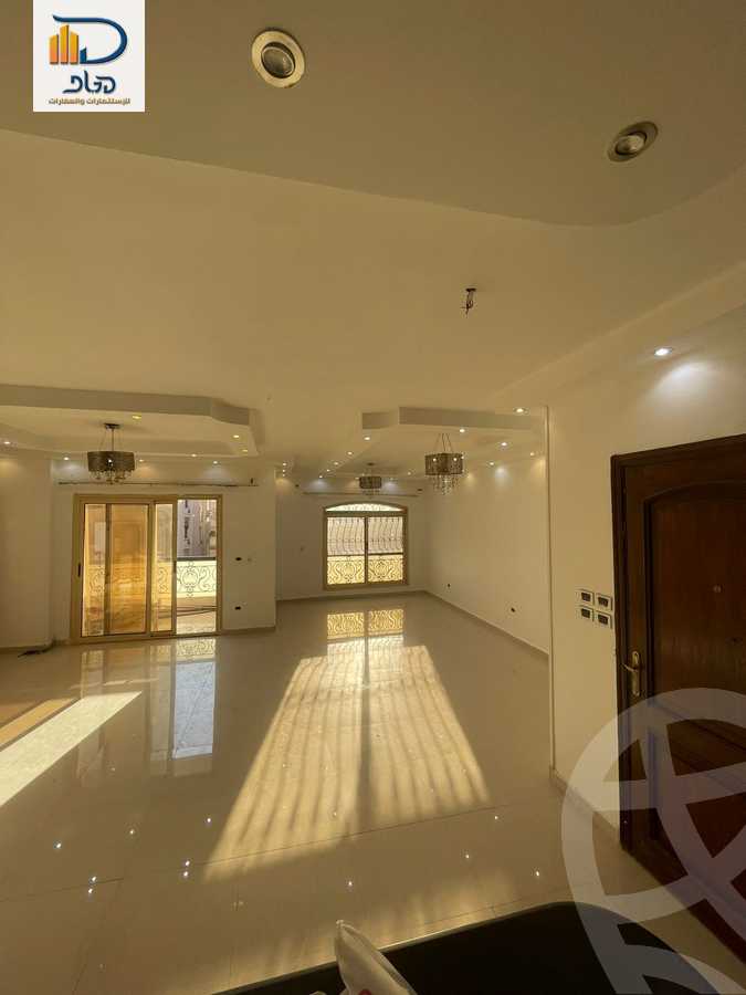 https://aqarmap.com.eg/ar/listing/5460267-for-sale-cairo-new-cairo-ganob-el-akadamiya-south-academy-d-khaled-ibn-el-waleed-st