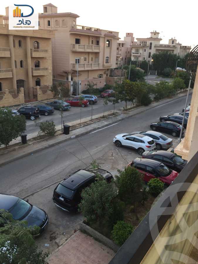 https://aqarmap.com.eg/ar/listing/5460267-for-sale-cairo-new-cairo-ganob-el-akadamiya-south-academy-d-khaled-ibn-el-waleed-st