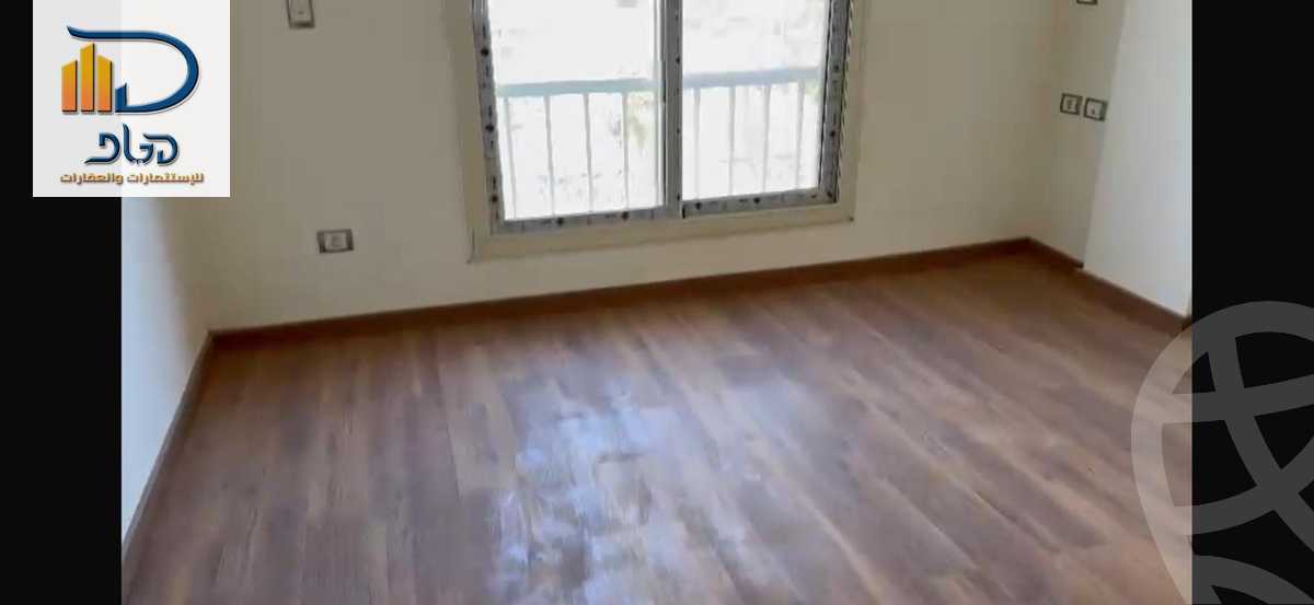 https://aqarmap.com.eg/en/listing/5566354-for-sale-cairo-new-cairo-compounds-jyd