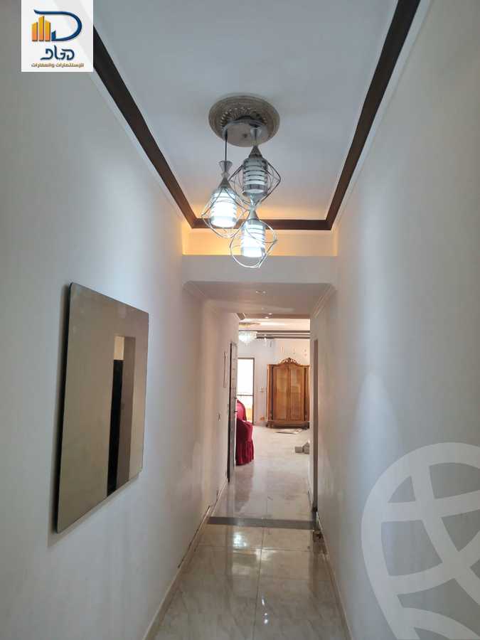 https://aqarmap.com.eg/en/listing/5579097-for-sale-cairo-new-cairo-compounds-kmbwnd-lnkhyl
