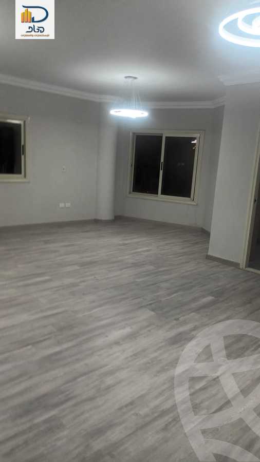https://aqarmap.com.eg/ar/listing/5594792-for-rent-cairo-new-cairo-el-yassamin-el-yasmeen-3-mohamed-rahim-st