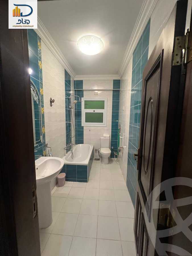 https://aqarmap.com.eg/ar/listing/5664319-for-sale-cairo-new-cairo-el-narges-el-narges-omarat-mohamed-sabry-abu-alam-st