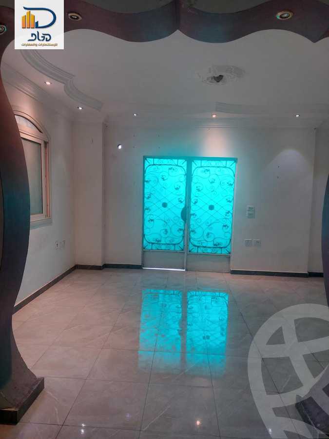 https://aqarmap.com.eg/ar/listing/5674572-for-rent-cairo-new-cairo-el-ahyaa-fifth-neighborhood-akhnaton-st