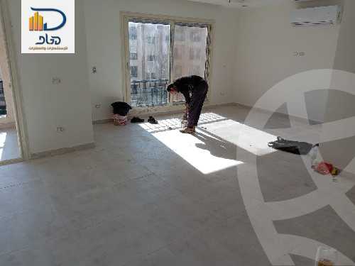 https://aqarmap.com.eg/ar/listing/5689000-for-rent-cairo-new-cairo-compounds-stwn-ryzydns-by-ar-y-llttwyr