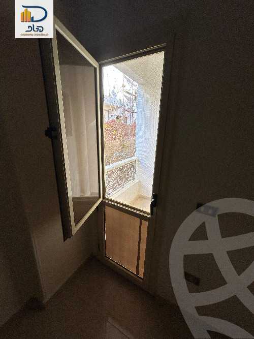 https://aqarmap.com.eg/en/listing/5721099-for-rent-cairo-new-cairo-first-settlement-neighbourhood-5-el-shaheed-islam-raafat-st