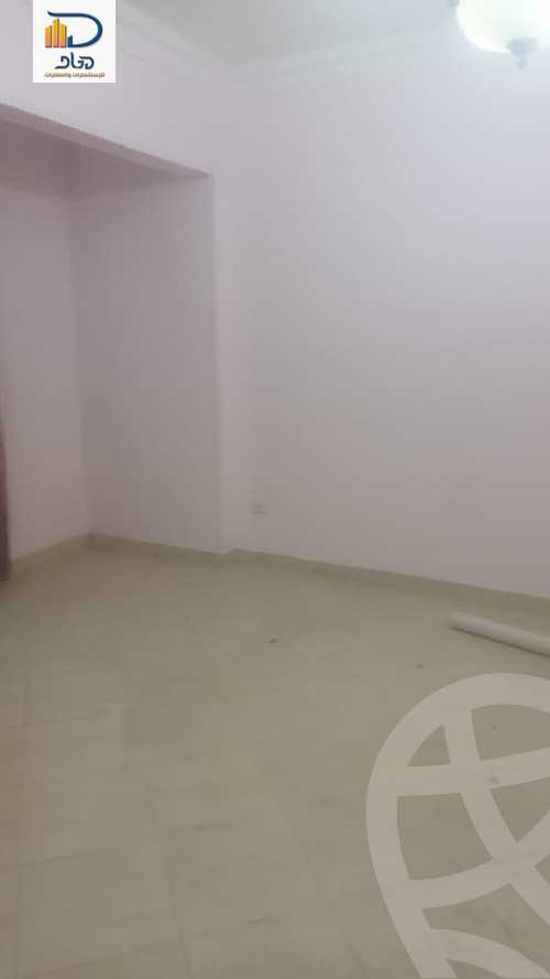 https://aqarmap.com.eg/ar/listing/5762893-for-sale-cairo-new-cairo-el-narges-el-narges-omarat-mohamed-sabry-abu-alam-st