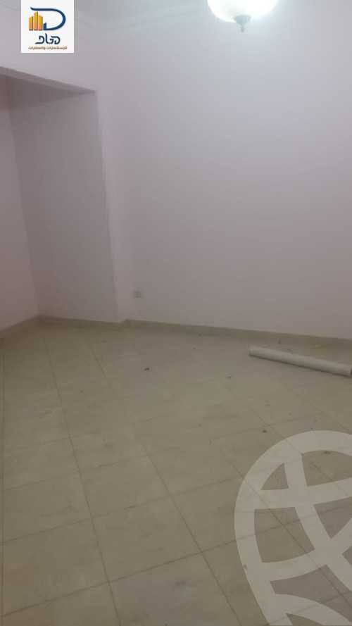 https://aqarmap.com.eg/ar/listing/5762893-for-sale-cairo-new-cairo-el-narges-el-narges-omarat-mohamed-sabry-abu-alam-st