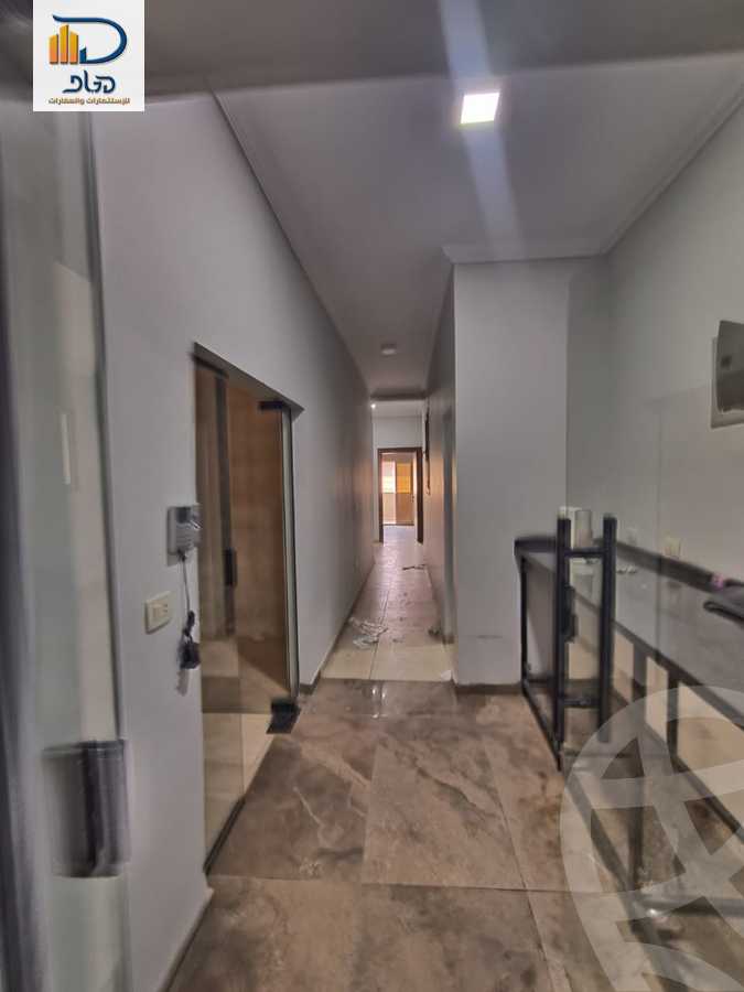 https://aqarmap.com.eg/ar/listing/5812286-for-rent-cairo-new-cairo-el-yassamin-el-yasmeen-8