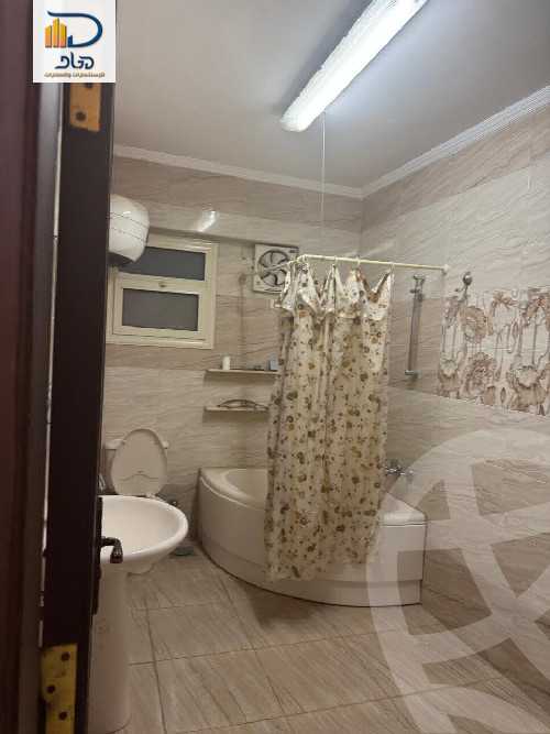 https://aqarmap.com.eg/en/listing/5823241-for-rent-cairo-new-cairo-compounds-hadayek-el-fedaa